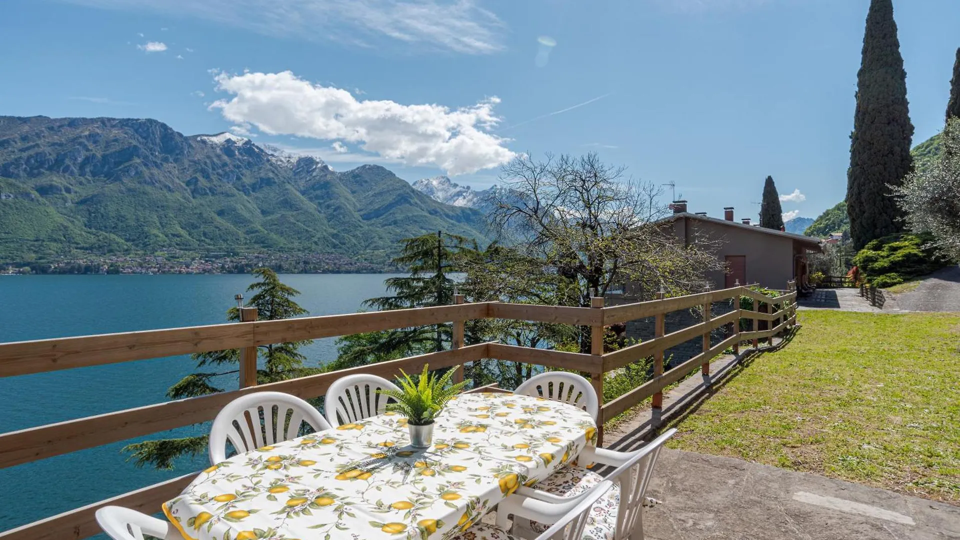 Limonta- Apartment Primula! Access To The Lake!
